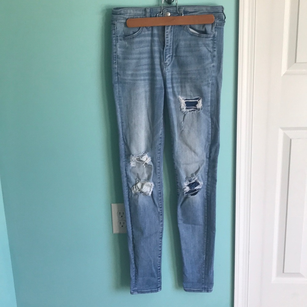 AEO High Waisted Skinny Jeans w/ Rips